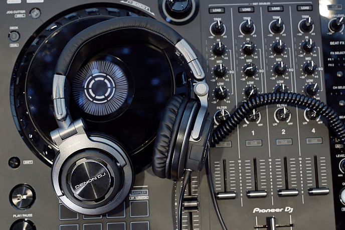 Headphones Denon HP1100 - img.1