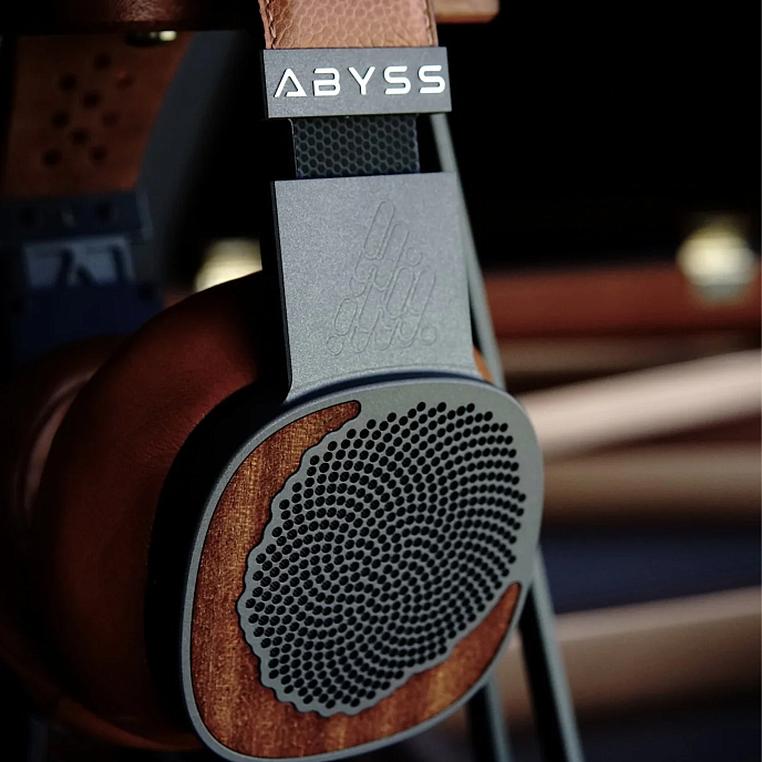 Over-ear headphones Abyss Diana MRx with cable 1.5m 4.4mm Sapele Wood - img.1