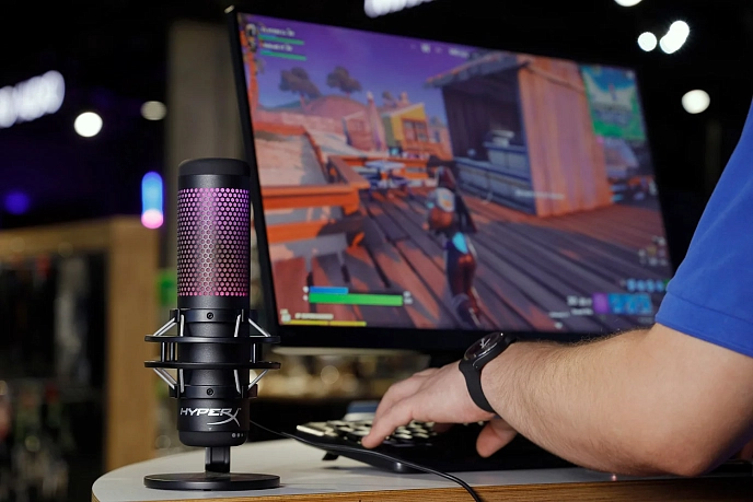 Microphone for streaming and gaming HyperX QuadCast S Black - img.1