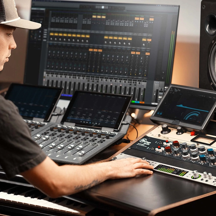 Audio interface Universal Audio Apollo x8p Gen 2 Studio+ Edition Silver - img.4