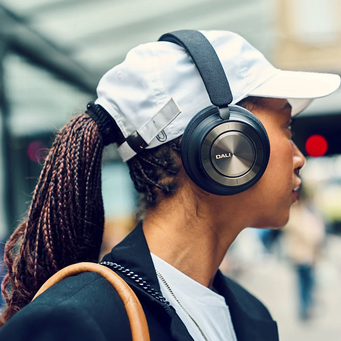 Wireless Headphones Dali IO-8 iron Black - img.8