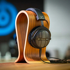 Over-ear headphones Beyerdynamic DT 1990 PRO