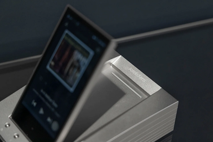 Headphone Amplifiers and DACs Astell&Kern Acro CA1000 - img.2