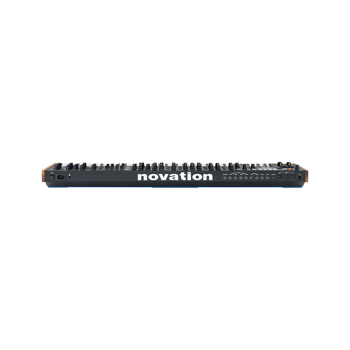 Synthesizer Novation Summit Black - img.1