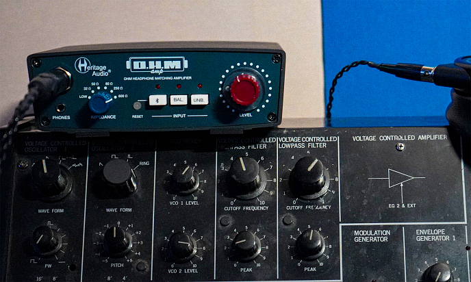 Headphone Amplifier Heritage Audio O.H.M Amp Black Blue - img.7