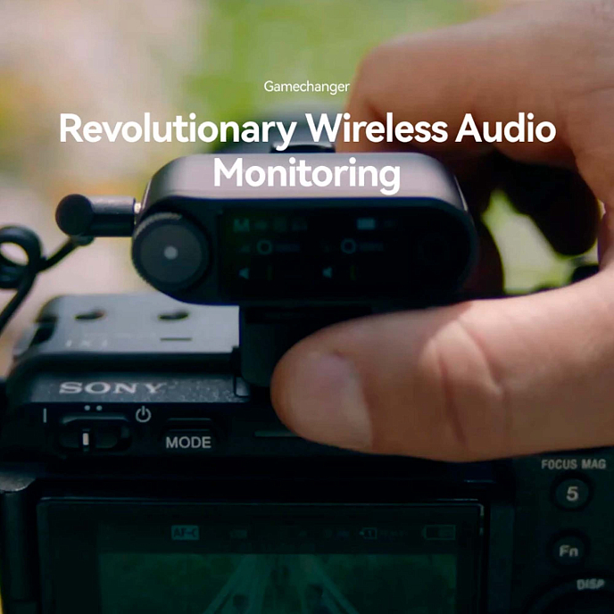 Wireless microphone Hollyland Lark Max 2 Combo 4-Person Version Black - img.4