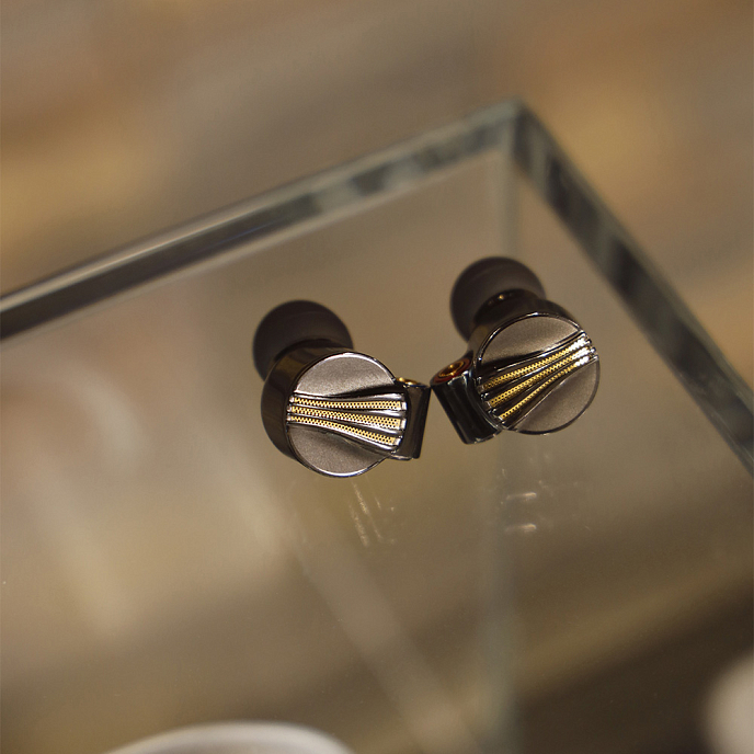 High End headphones FiiO FD7 Black - img.7