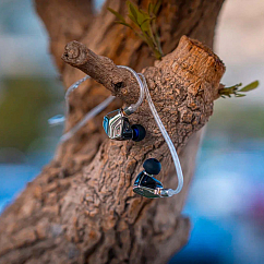 In-ear headphones Campfire Audio Astrolith Stainless Steel