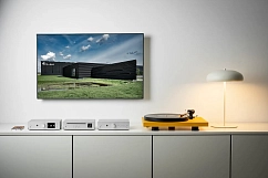 Integrated amplifier Pro-Ject Uni Box S3 Black