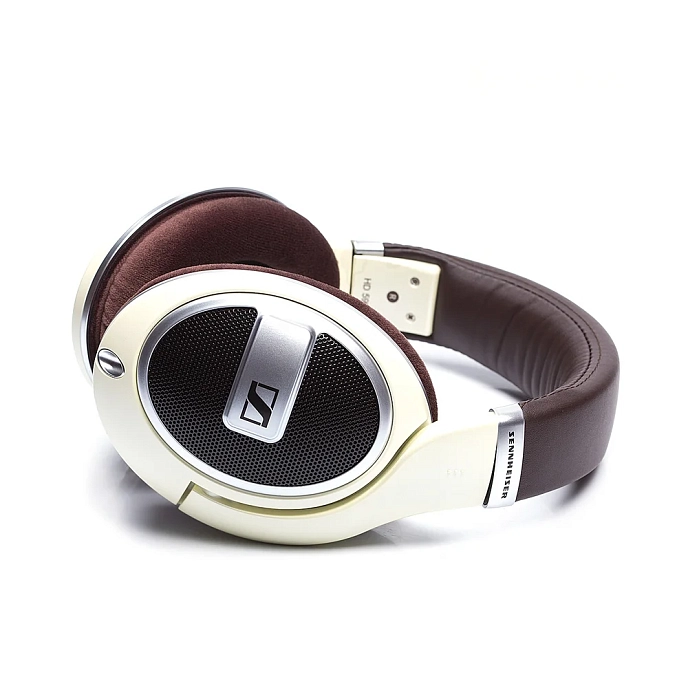 Over-ear headphones Sennheiser HD 599 - img.2