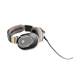 Over-ear headphones Austrian Audio The Arranger Black Gold