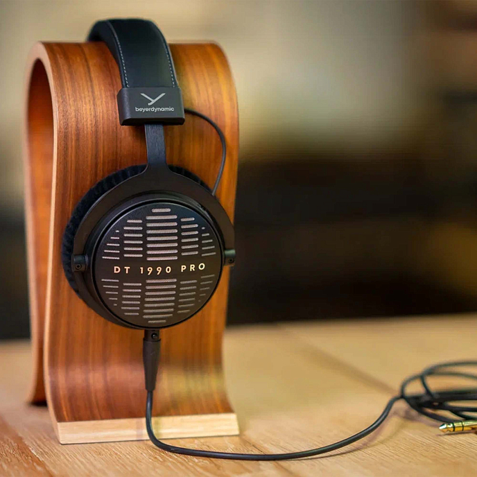 Over-ear headphones Beyerdynamic DT 1990 PRO - img.3