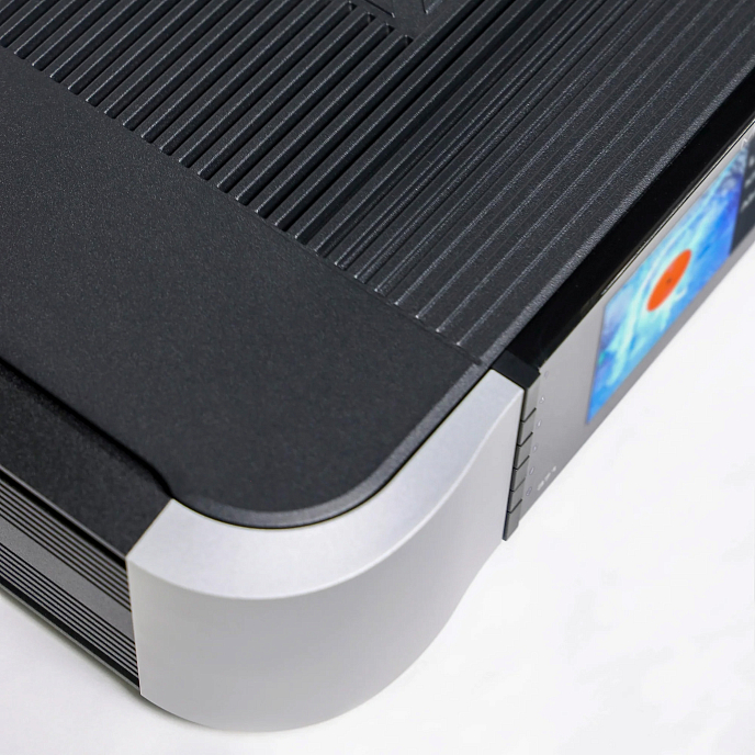 Integrated amplifier Moon by Simaudio 371 2tone - img.8