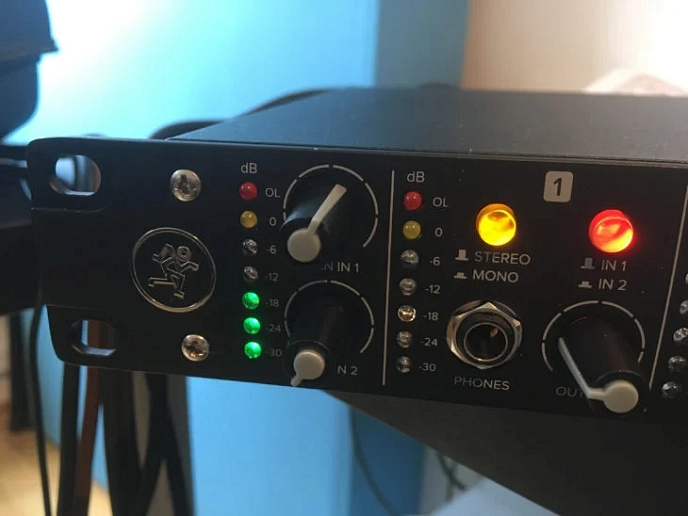 Preamp MACKIE HM-800 - img.8