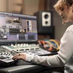 Audio interface Universal Audio Apollo Twin X QUAD Gen 2 Studio+ Edition Silver