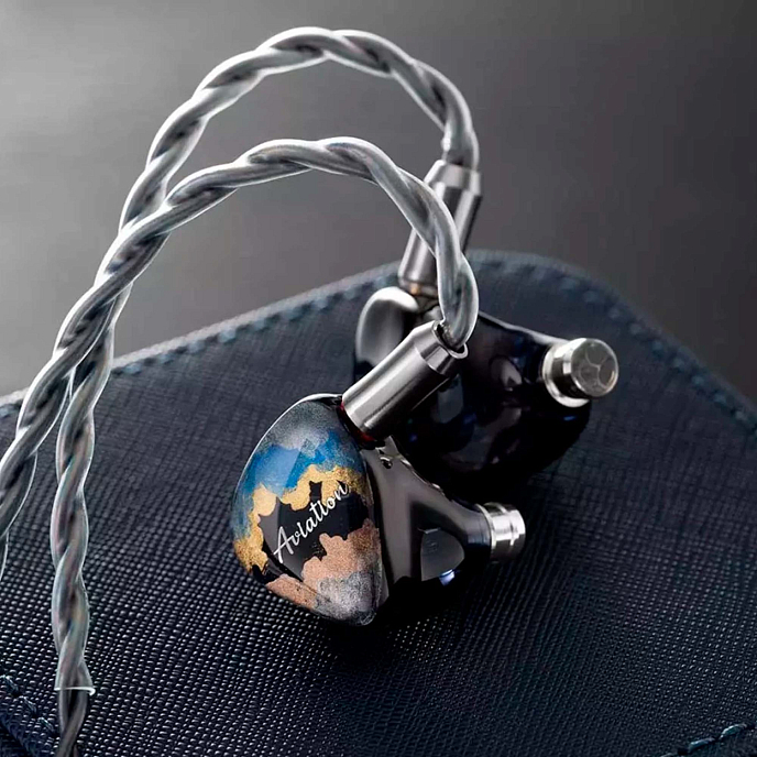 In-ear headphones Queen Of Audio Aviation Mirage - img.4