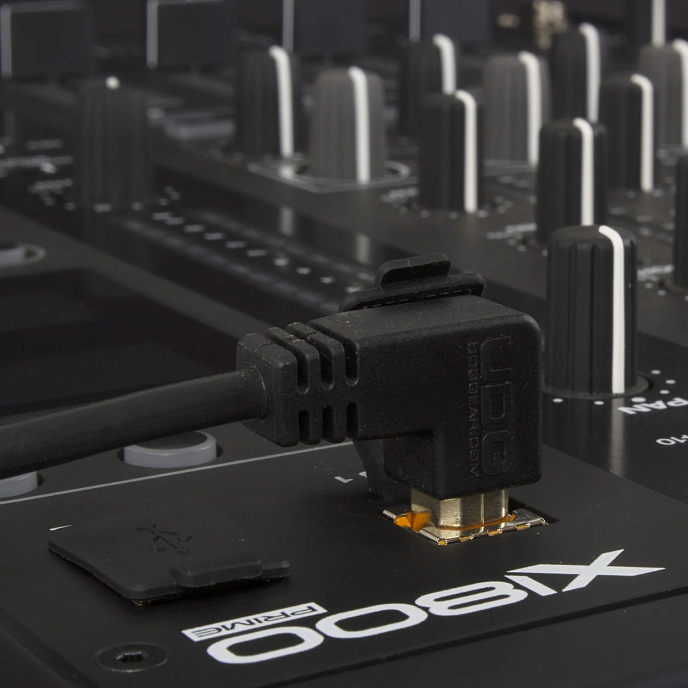 Cable UDG Ultimate Audio Cable USB-A - USB-B 2m Angled Black - img.4