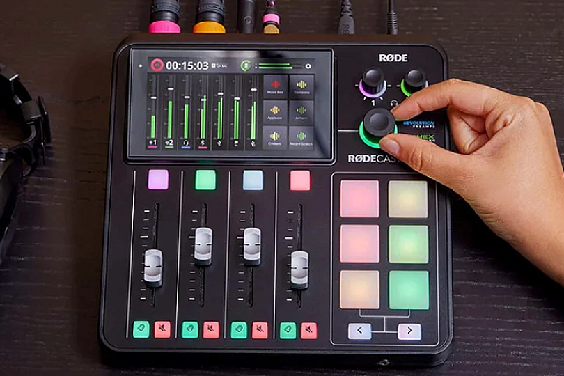 How to Connect an Audio Mixer to Your Computer: The Guide