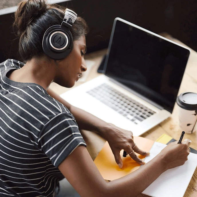 Over-ear headphones Audio-Technica ATH-M50xBT2 Black - img.10