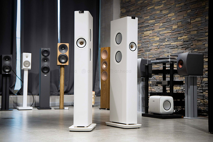 Floorstanding Speakers KEF LS60 Wireless Titanium Grey - img.1