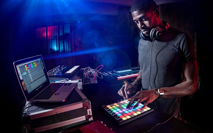 Controller Novation Launchpad X - img.6