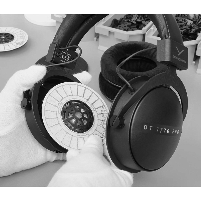 Over-ear headphones Beyerdynamic DT 1770 PRO MKII 30 Ohms - img.6