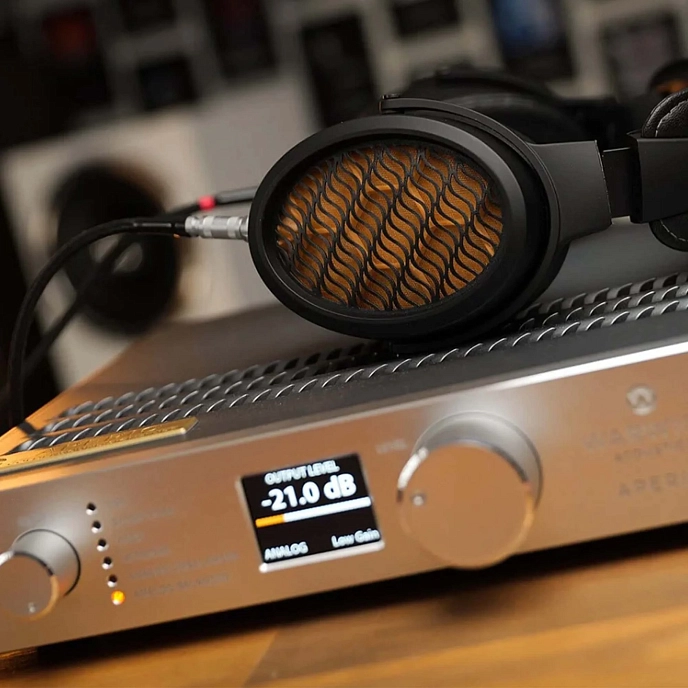 Headphone Amplifiers and DACs Warwick Acoustics Aperio Amplifier Golden Sound - img.17