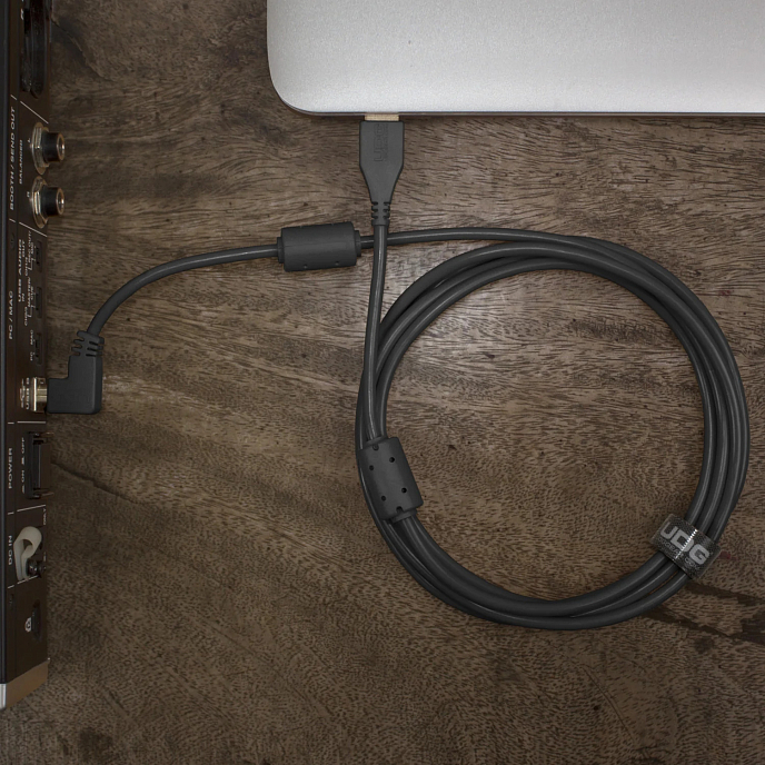 Cable UDG Ultimate Audio Cable USB-A - USB-B 3m Angled Black - img.2