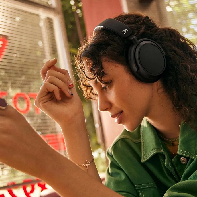 Over-ear headphones Sennheiser Accentum Plus Black - img.8