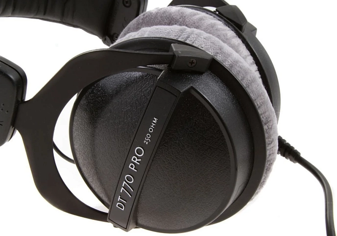 Over-ear headphones Beyerdynamic DT 770 PRO 250 ohm - img.5