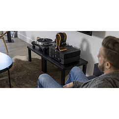 Network Audio Player Moon by Simaudio 390 Black