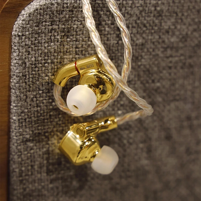 High End headphones FiiO FDX - img.4