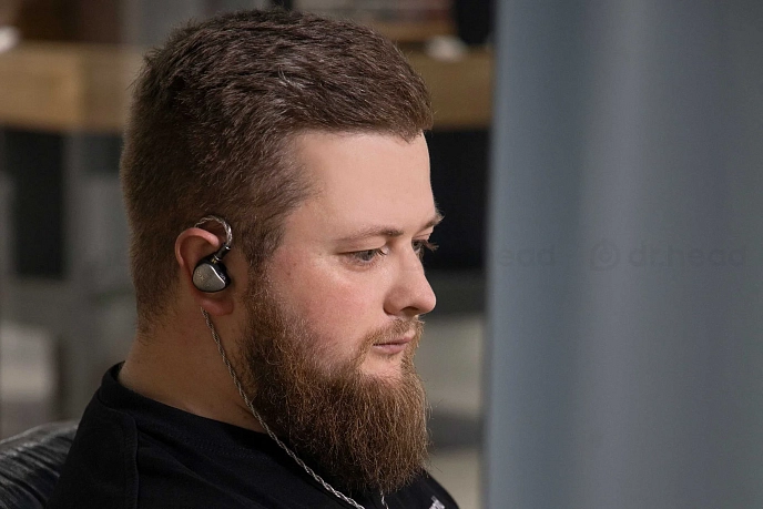 IEMs headphones Noble Audio Viking Ragnar - img.23