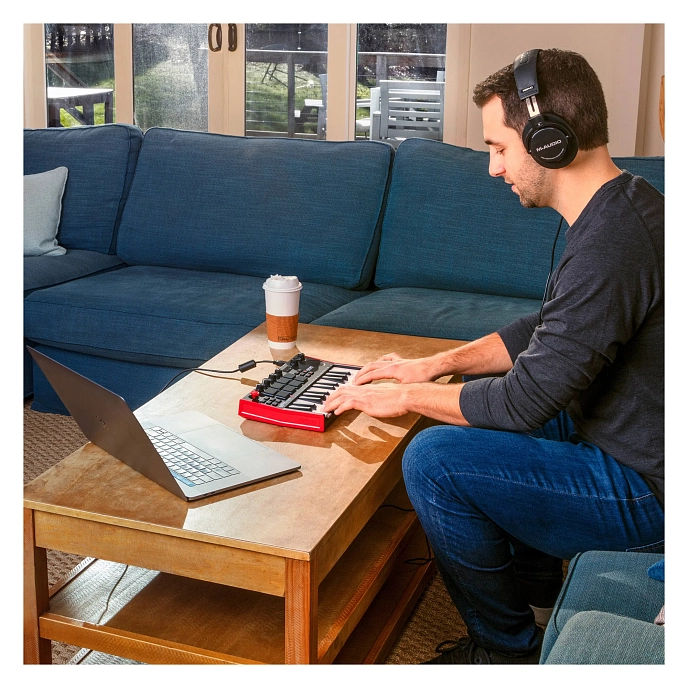 MIDI Keyboard Akai Professional MPK Mini Play MK3 Black Red - img.5