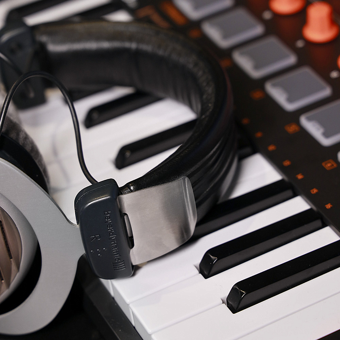 Headphones Beyerdynamic DT 990 / 600 ohm - img.3
