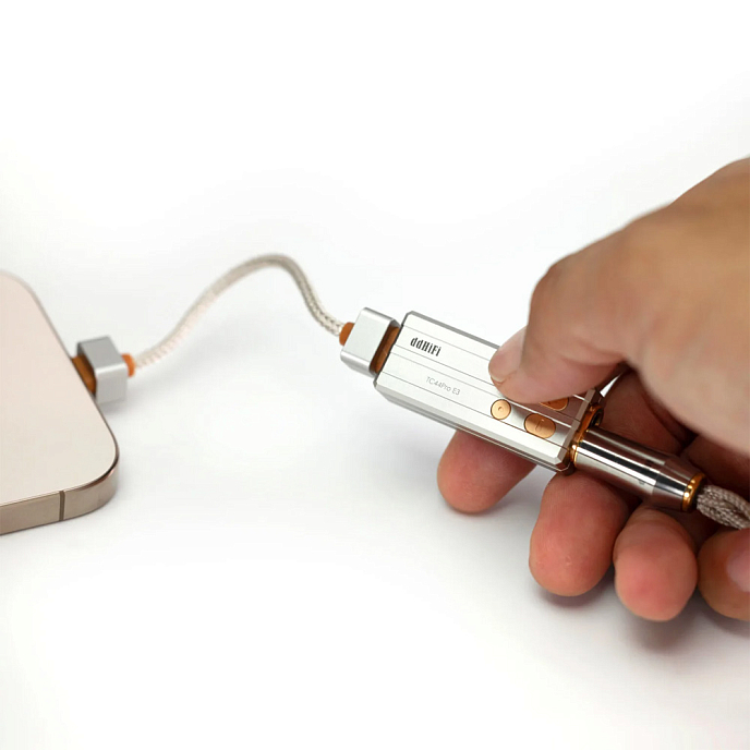 Headphone Amplifiers and DACs ddHiFi TC44Pro E3 (Eye 3) Silver - img.2