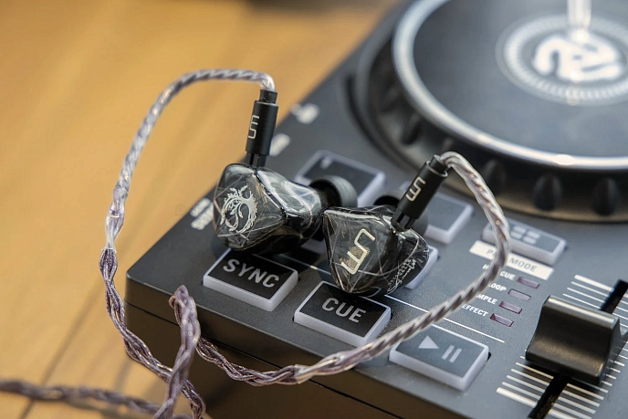 IEMs headphones Unique Melody MASON FuSang Universal - img.8