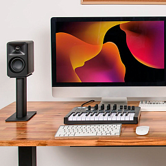 Bookshelf speakers Kanto Ora Pink
