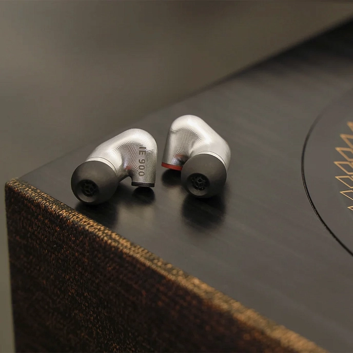 High End headphones Sennheiser IE 900 Silver - img.12