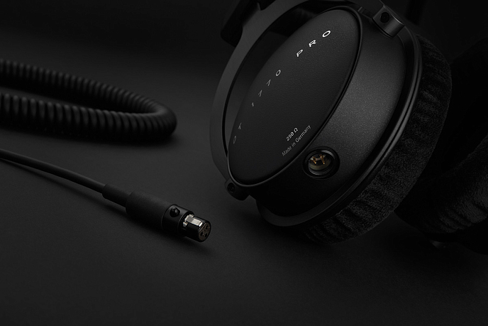 Monitor headphones Beyerdynamic DT 1770 PRO - img.11