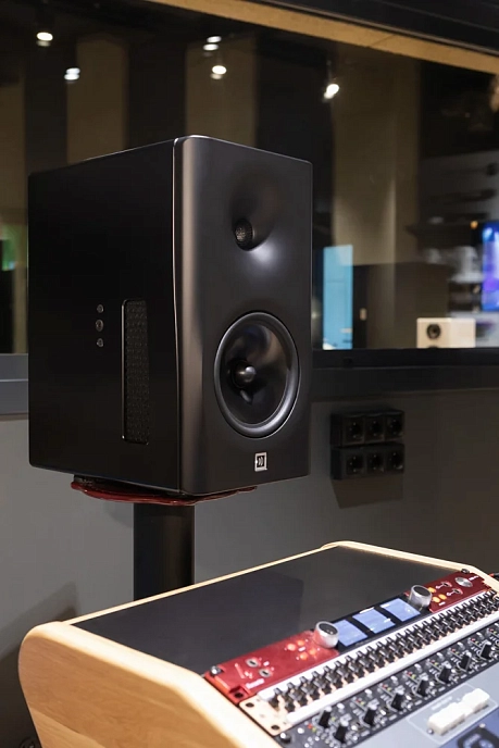 Studio monitor Dutch & Dutch 8c Studio Speaker Black (pair) - img.25