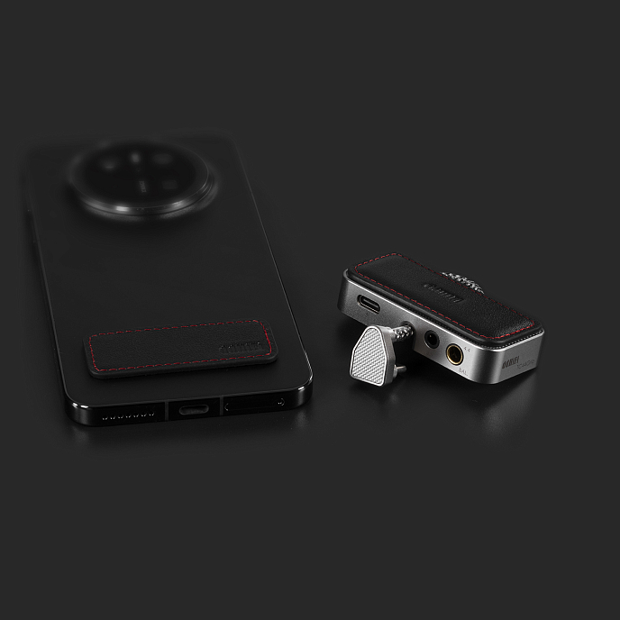 Headphone amplifier with DAC ddHiFi TC44Grip Silver - img.11