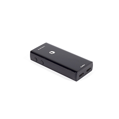 Headphone amplifier with DAC Earmen Colibri