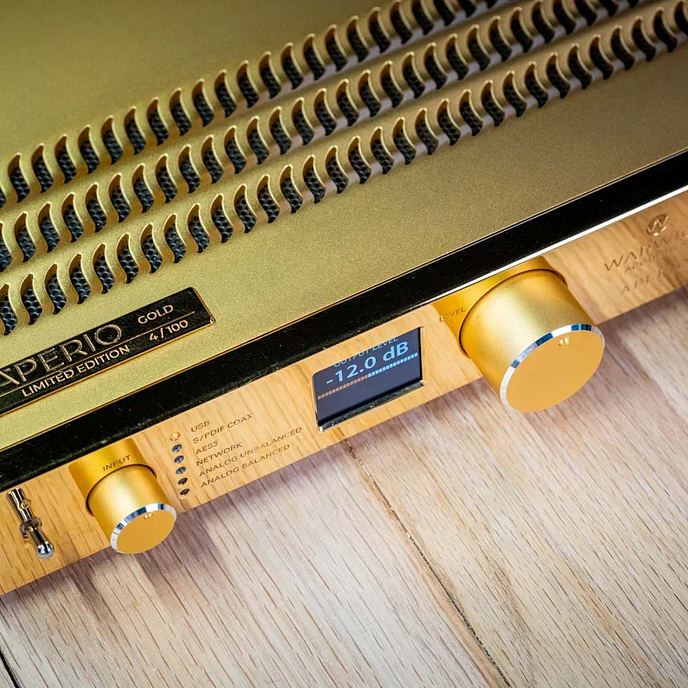 Headphone Amplifiers and DACs Warwick Acoustics Aperio Amplifier Gold - img.12