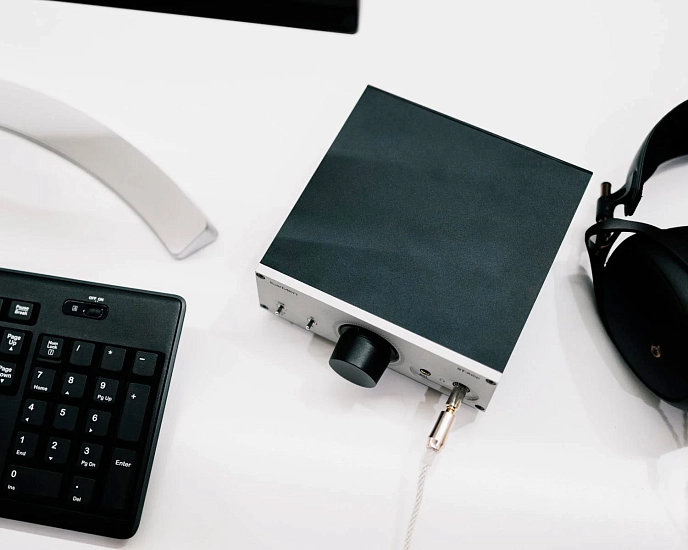 Headphone amplifier with DAC Earmen ST-Amp - img.10