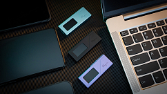 Headphone amplifier with DAC Cayin RU3 Purple