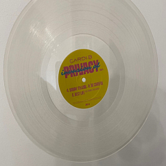Vinyl Record Cardi B - Invasion Of Privacy (Crystal Clear) - 2LP
