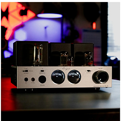 Headphone Amplifier Cayin HA-2A Silver