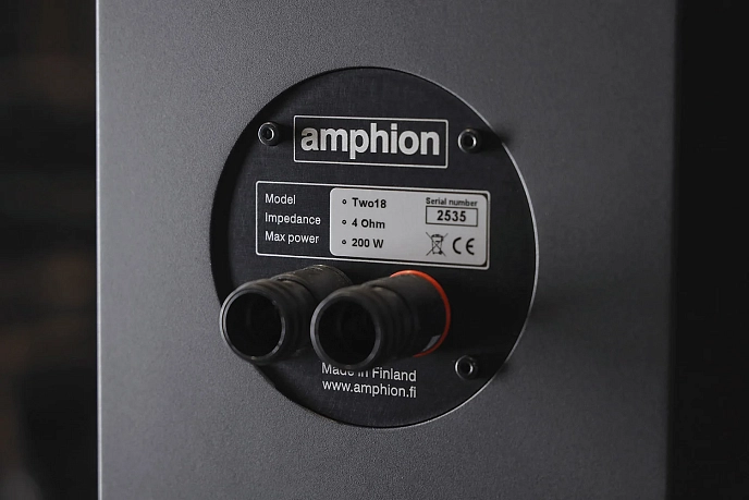 Studio monitor Amphion Two18 Black - img.19