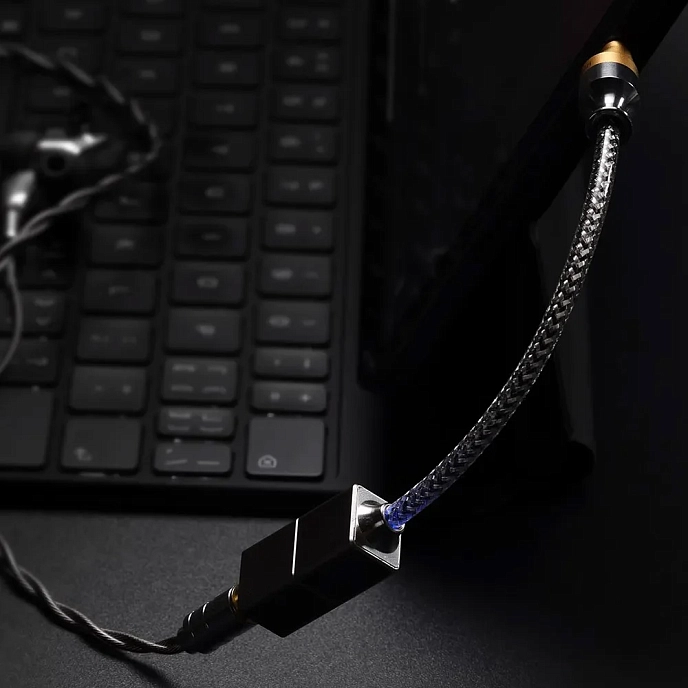 Headphone amplifier with DAC ddHiFi TC35Pro Eye2 Lightning - img.4